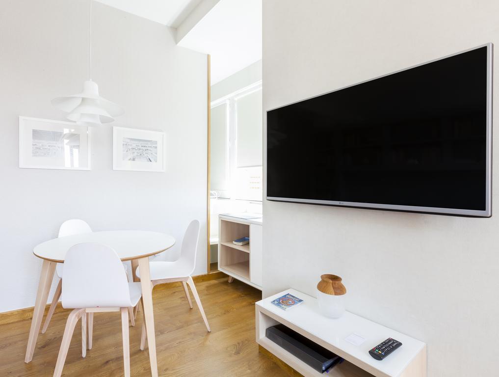 San Miguel Apartment Мадрид Екстериор снимка