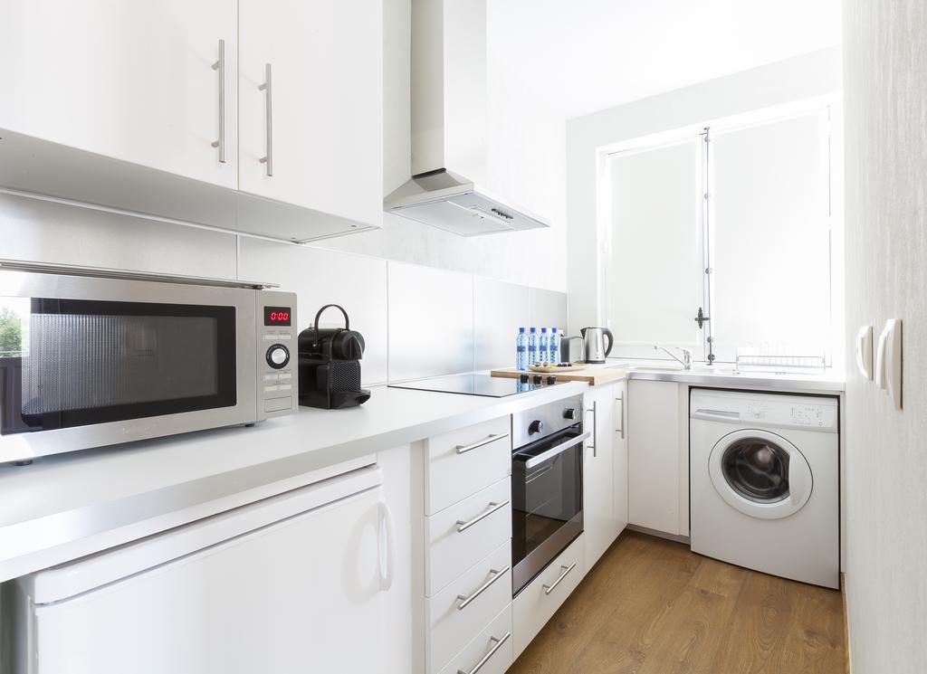 San Miguel Apartment Мадрид Екстериор снимка